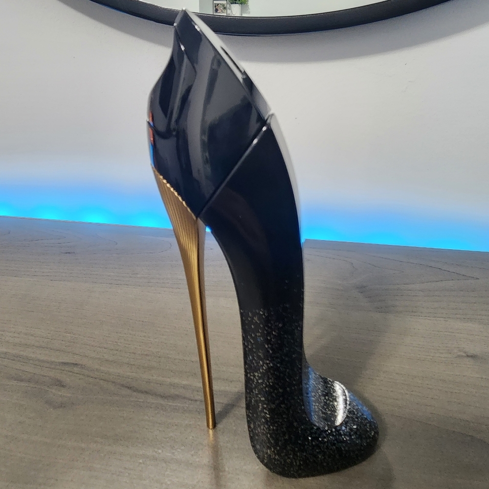 Carolina Herrera good girl supreme 1.7 oz